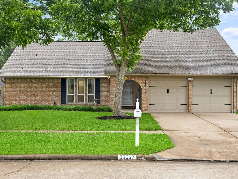 22327 Coriander Dr — Photo 51