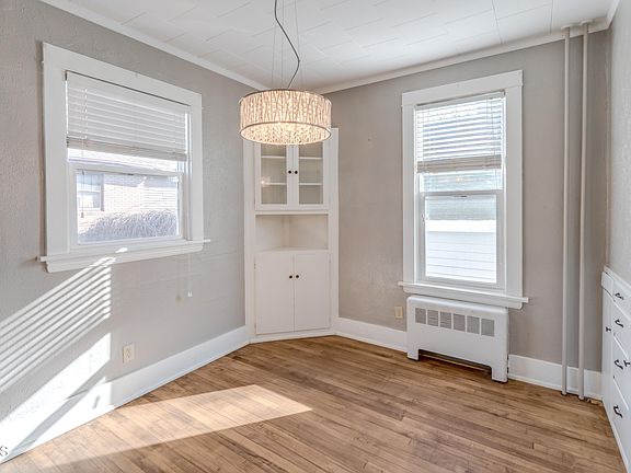 3rd image of 110 2nd St NW