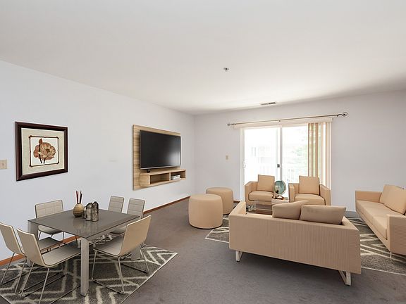 5th image of 801 N McLean Blvd #35