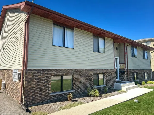 1040 S York Rd APT 1N, Bensenville, IL 60106