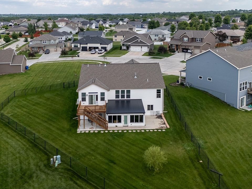 1st image of 8928 Trader Ct