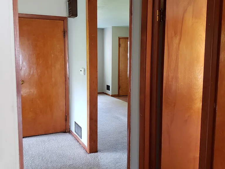 1607 Cornell Dr — Photo 10