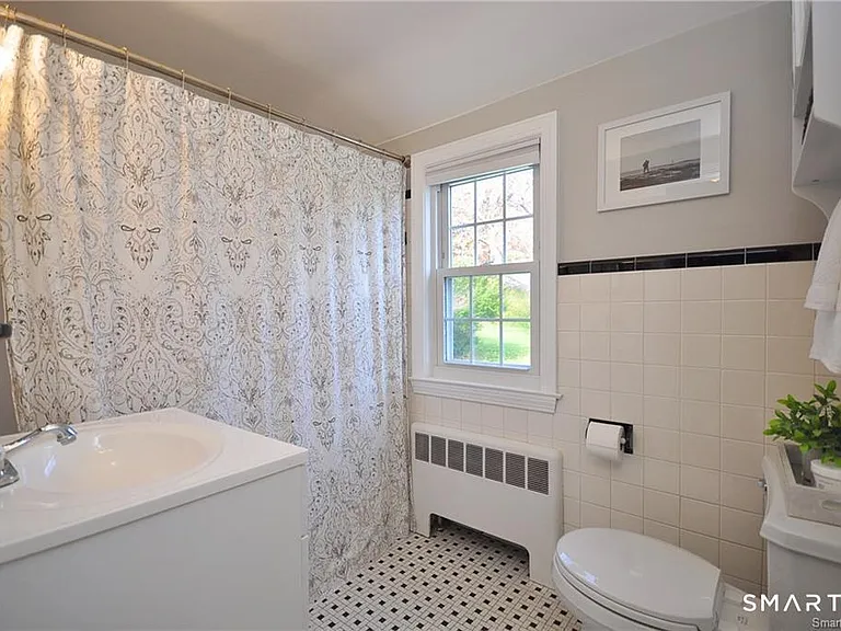 26 Greystone Rd — Photo 13