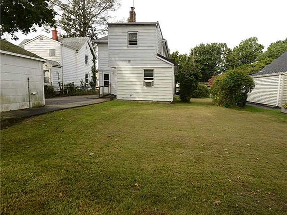 5th image of 24 Miller St