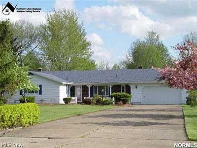 1st image of 2615 W Skyline Dr