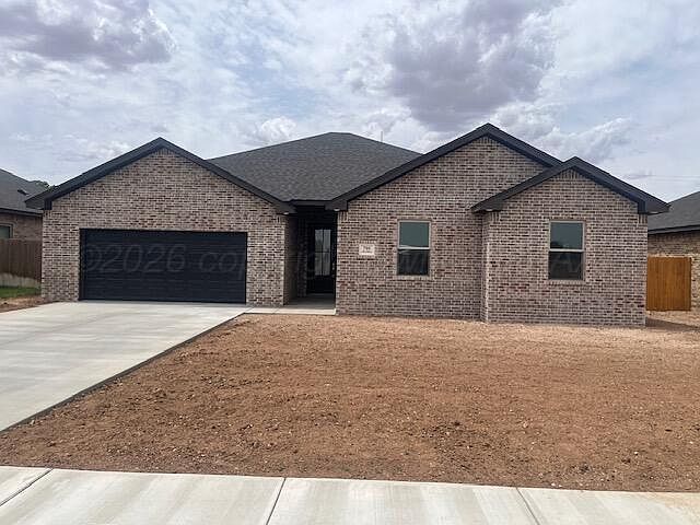 1st image of 708 Columbia Dr