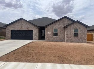 708 Columbia Dr, Hereford, TX 79045