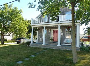 206 Narragansett Ave, Barrington, RI 02806