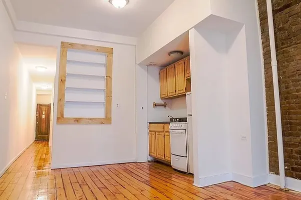 Rented by Metropolitan Property Group | media 29