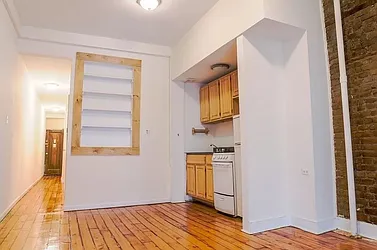 Rented by Metropolitan Property Group