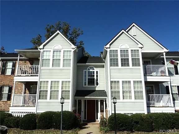 2nd image of 10215 Wolfe Manor Ct