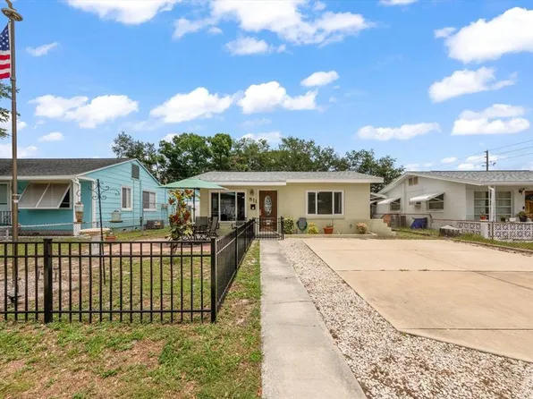 811 48th Ave N, Saint Petersburg, FL 33703