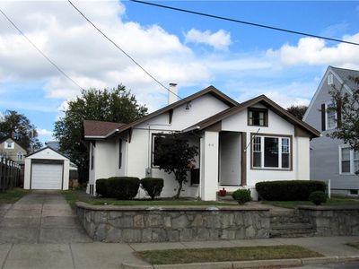 618 Armistice Blvd, Pawtucket, RI, 02861