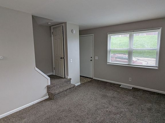 4th image of 1310 20th St NE #1332