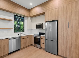 19146 Keswick St, Reseda, CA 91335