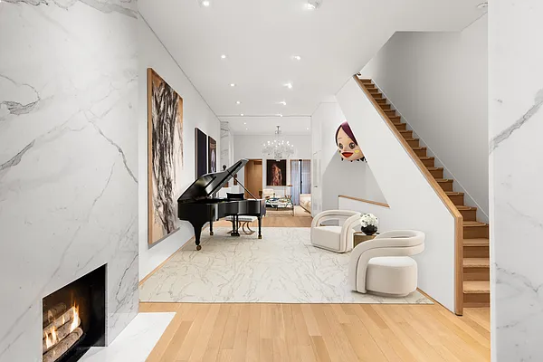 Sold by Compass | media 4