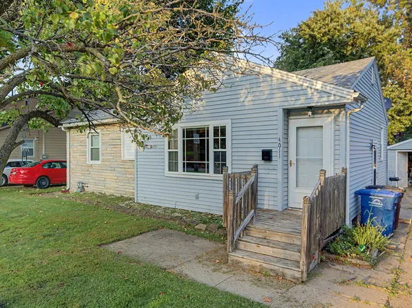 4011 Cornell St, Des Moines, IA 50313