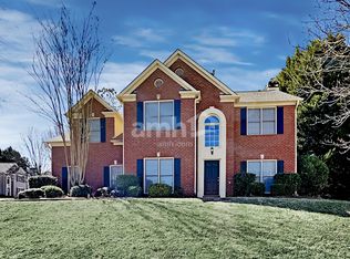 1105 Bridle Path Dr, Lawrenceville, GA 30045