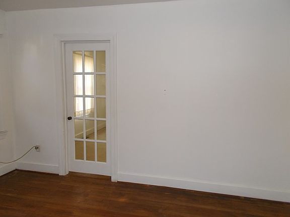 4th image of 1007 Watkins Ave