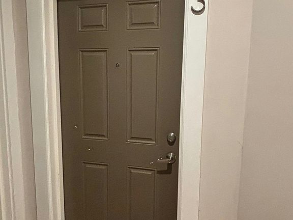 Apartment 3 Entry