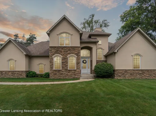 5678 Lauren Way Dr, Perry, MI 48872