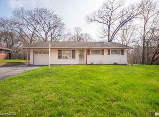 1204 N Schneblin Ln, Peoria, IL