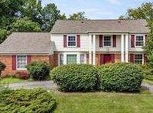 4268 Covered Bridge Rd, Bloomfield Hills, MI 48302