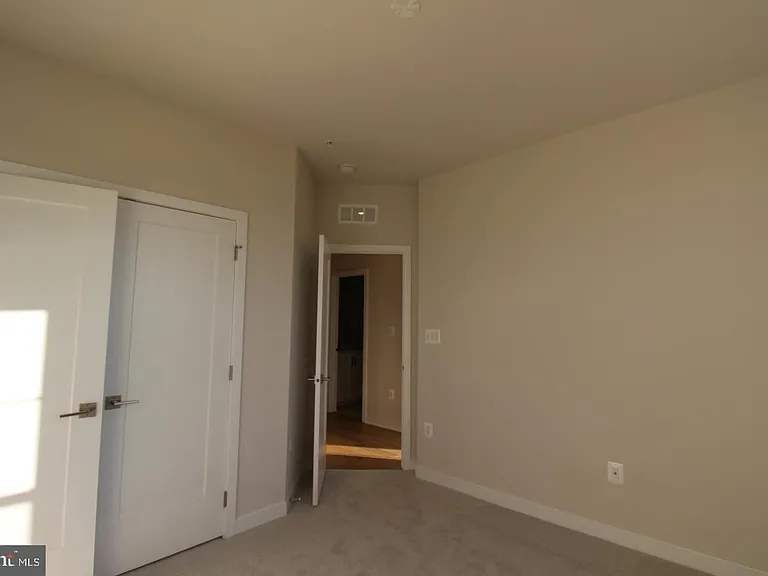 22383 Roanoke Rise Ter — Photo 36