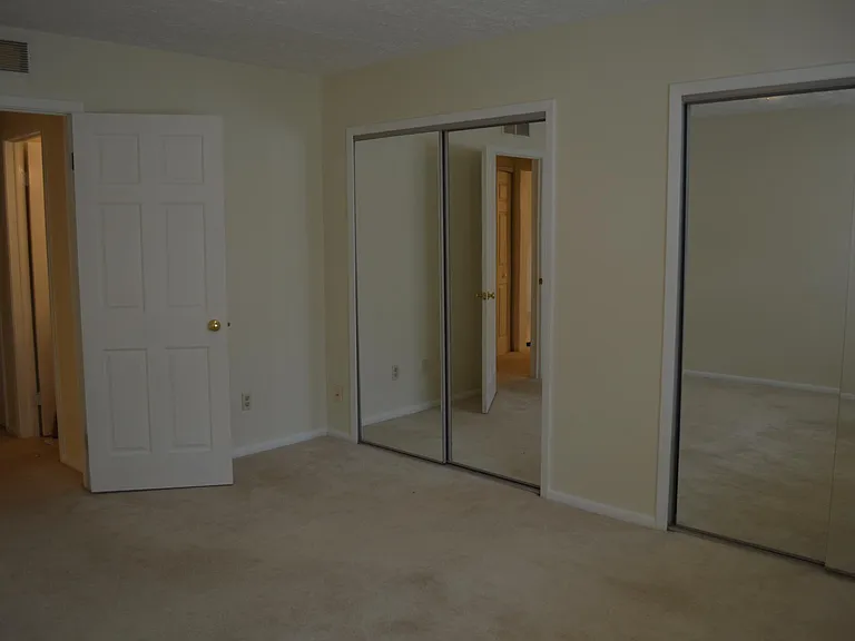 3963 Townhouse Ln — Photo 8