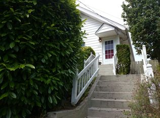 8021 8th Ave NW, Seattle, WA 98117