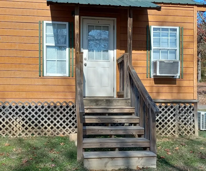 100 Kabin Ln #A