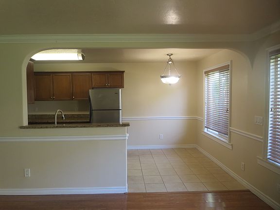 5th image of 792 Avocado Ave Unit 50