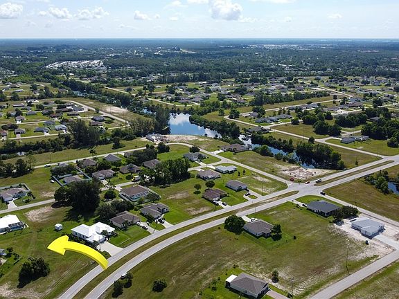 4th image of 4239 E Gator Cir