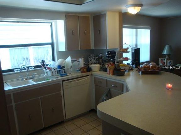 5th image of 1323 Mandarin Dr