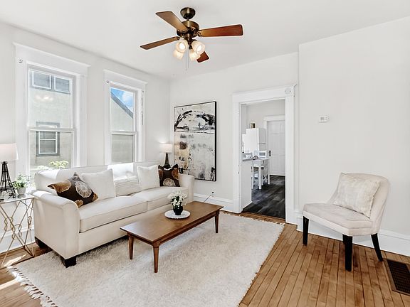 4th image of 768 Lafond Ave