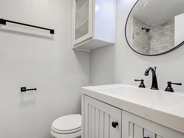 5301 Indio Cir #B — Photo 14