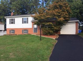 3630 Harrowgate Rd, York, PA 17402