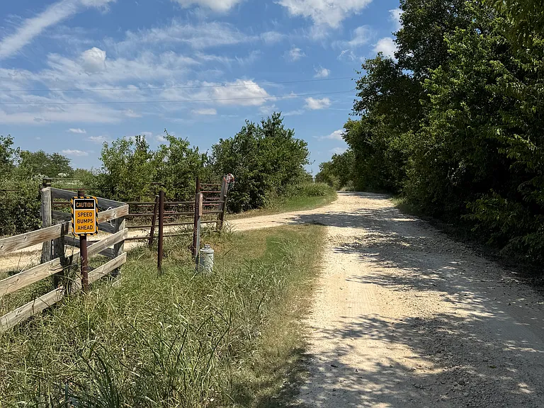 Grove Ln — Photo 26