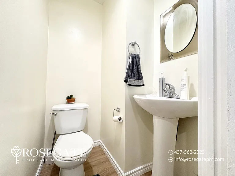7181 Windsor Cres — Photo 15