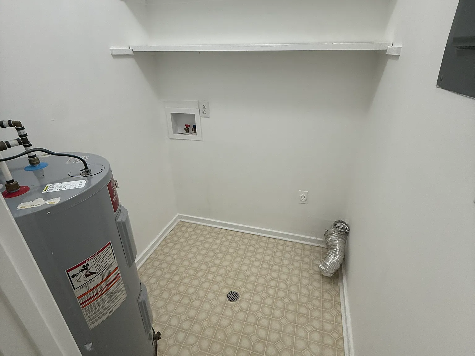 2 bed, 820 sqft, $890 — Photo 4