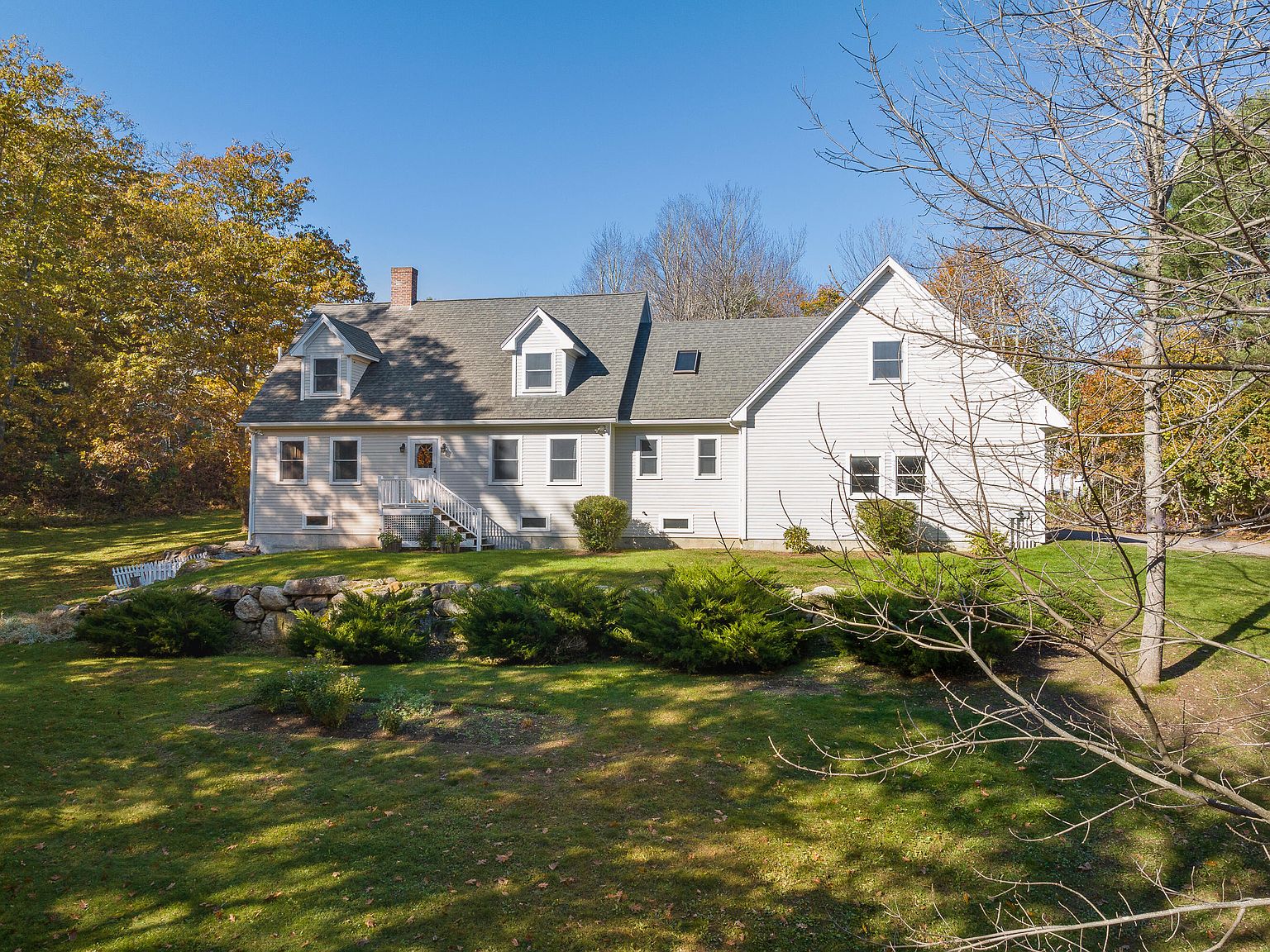 47 Lower Round Pond Road, Bristol, ME 04539 | Zillow