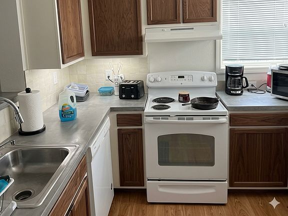 5th image of 1911 Wolftech Ln APT 302
