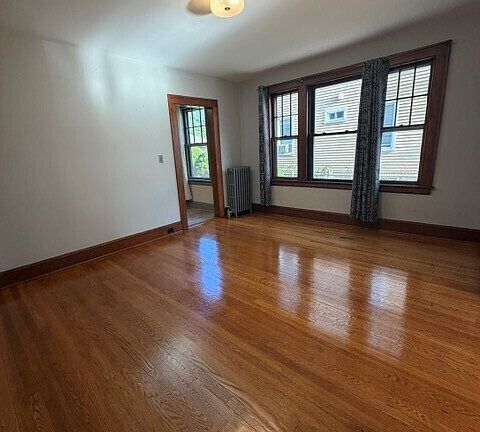 5th image of 78 Scofield Ave