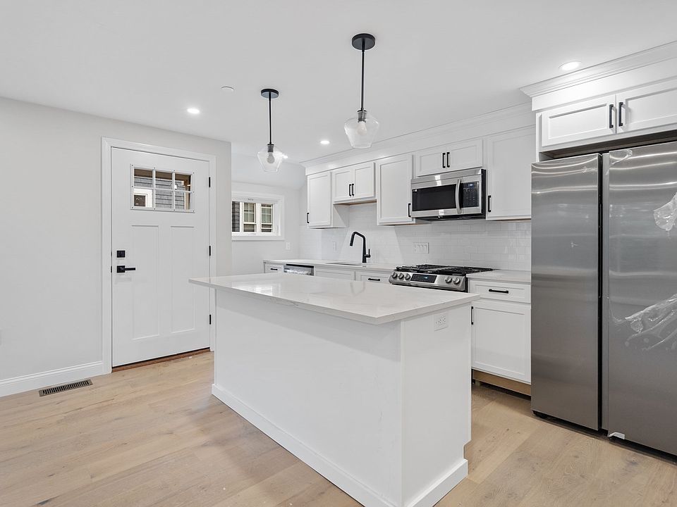1st image of 57 Nottinghill Rd #1