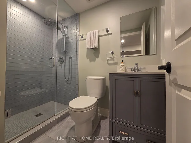 1570 Lewes Way #LOWER — Photo 11