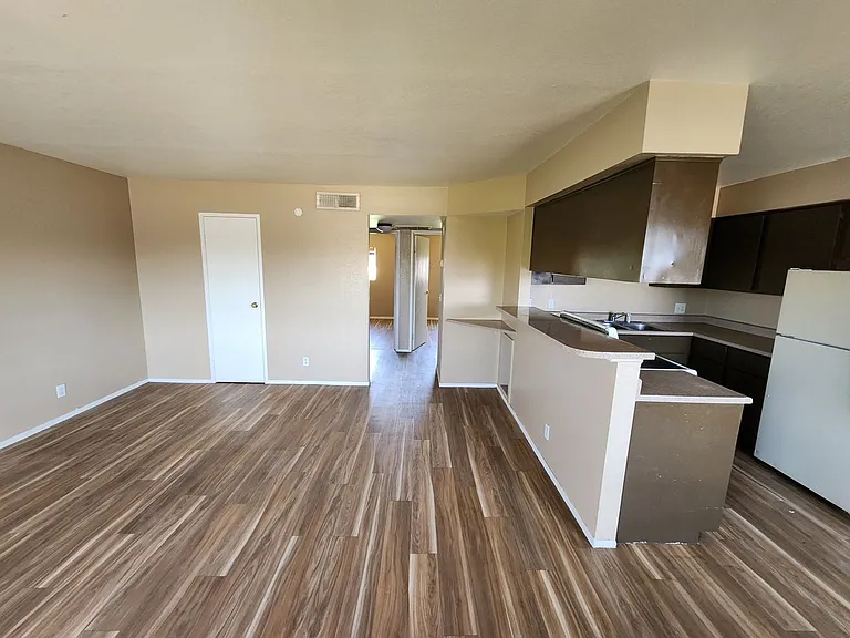 4796 Nova Ln #4 — Photo 4