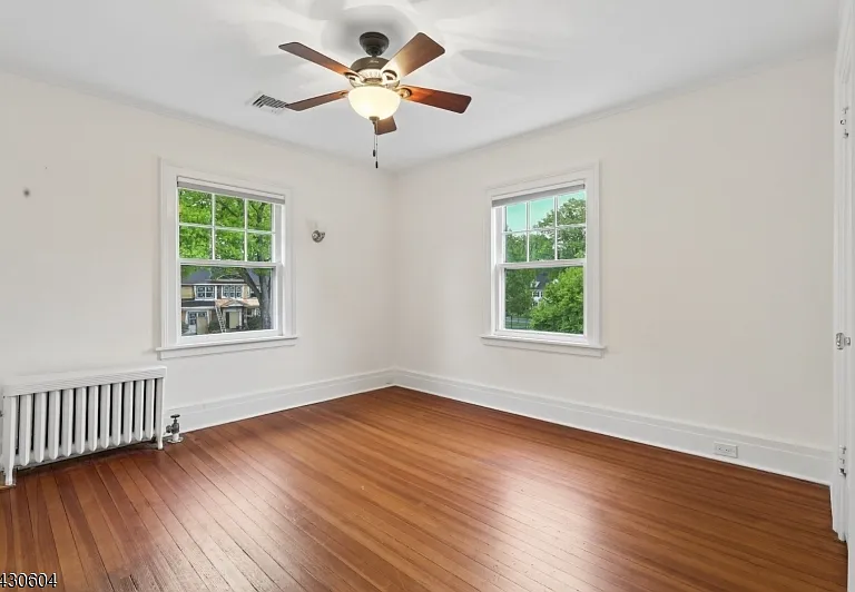 190 Fernwood Ave — Photo 11