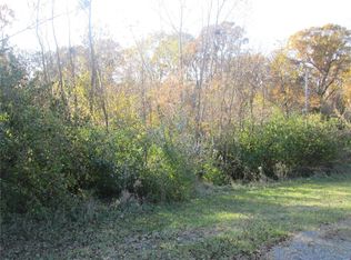 4369 Old Jamestown Winery Rd, Florissant, MO 63034