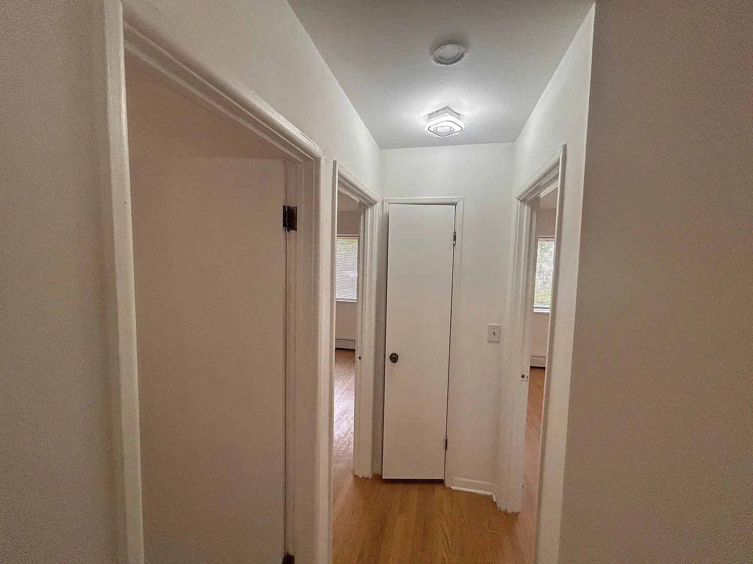 2 bed, $2,000 — Photo 4