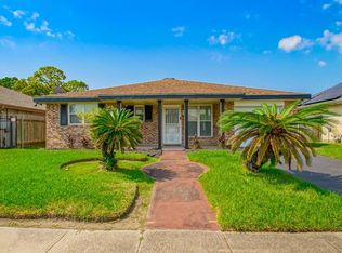 7708 Ligustrum Dr, New Orleans, LA 70126